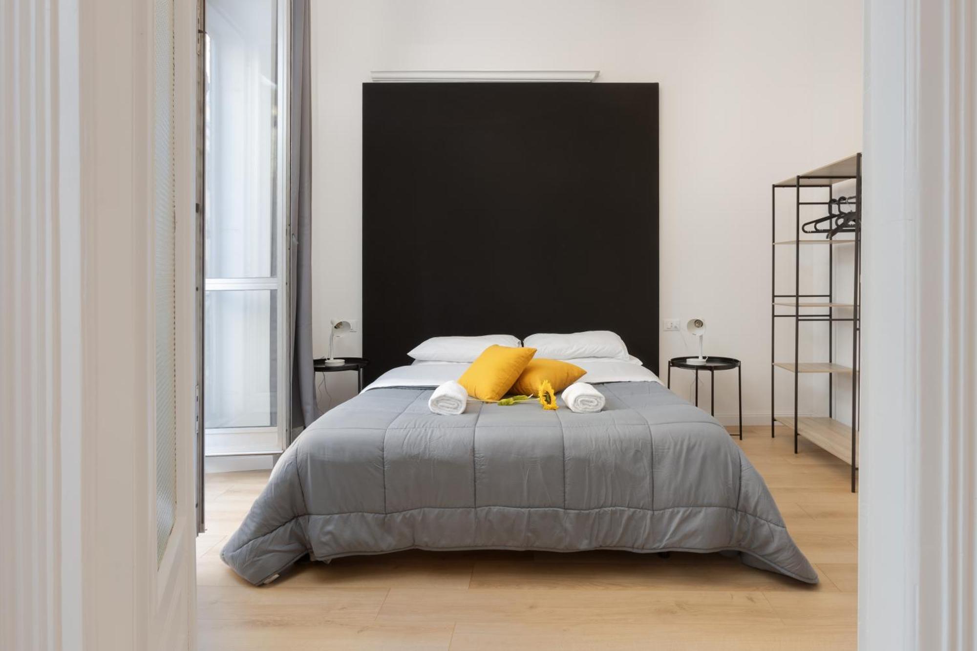 Snapstay Luxury Apartments In Centro A Triest Exterior foto