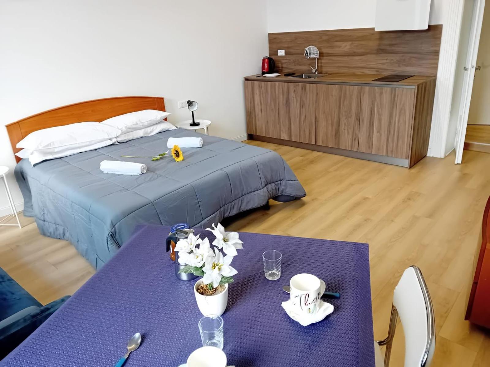 Snapstay Luxury Apartments In Centro A Triest Exterior foto